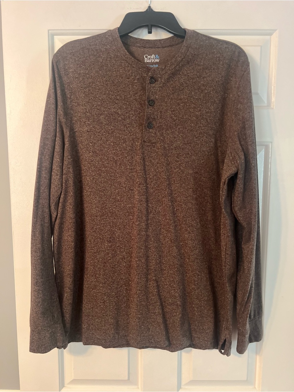 croft & barrow brown marled henley shirt